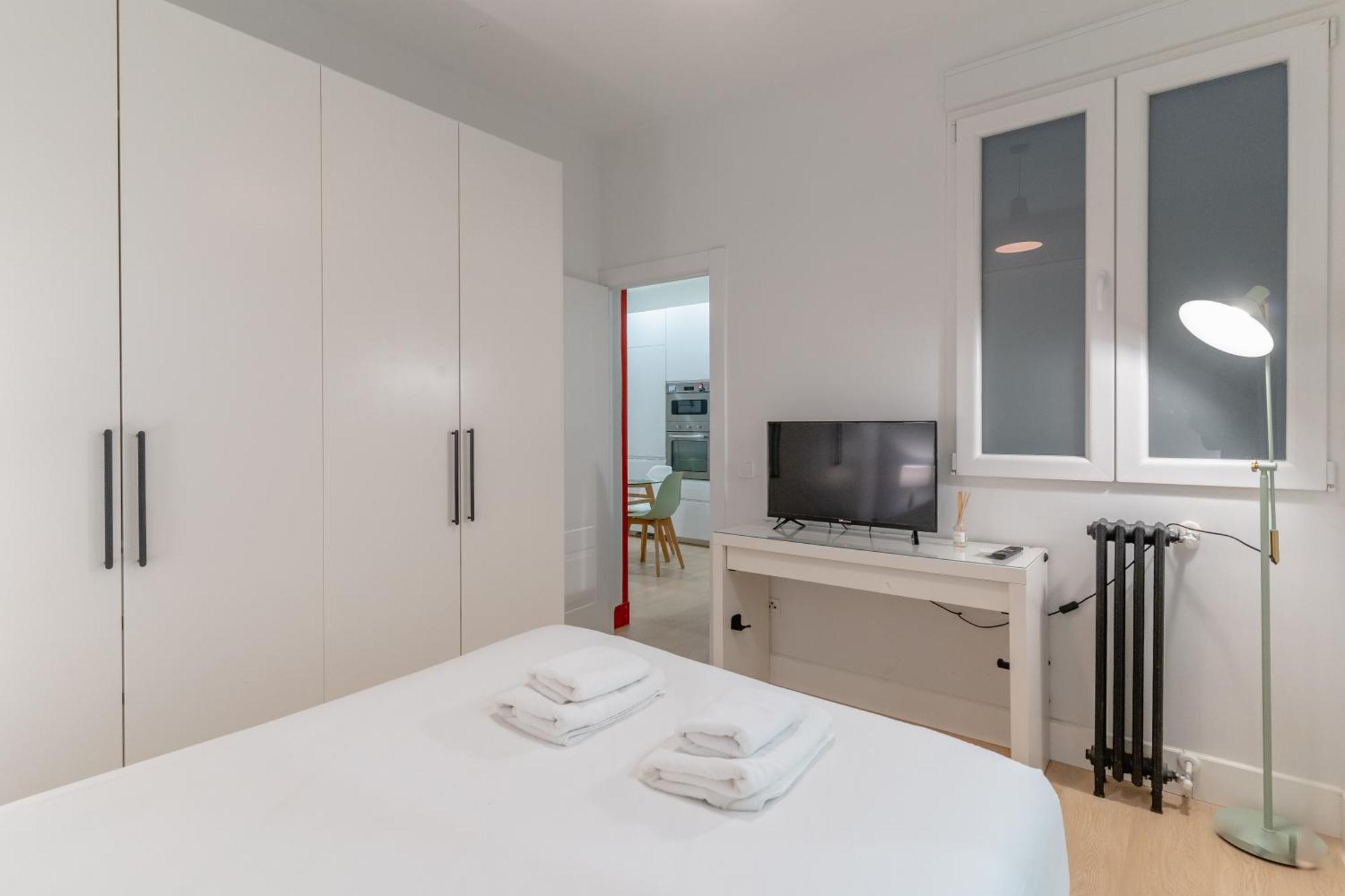 Apartmán Cozy And Central-1Bd 1Bth- Cortes Madrid Exteriér fotografie