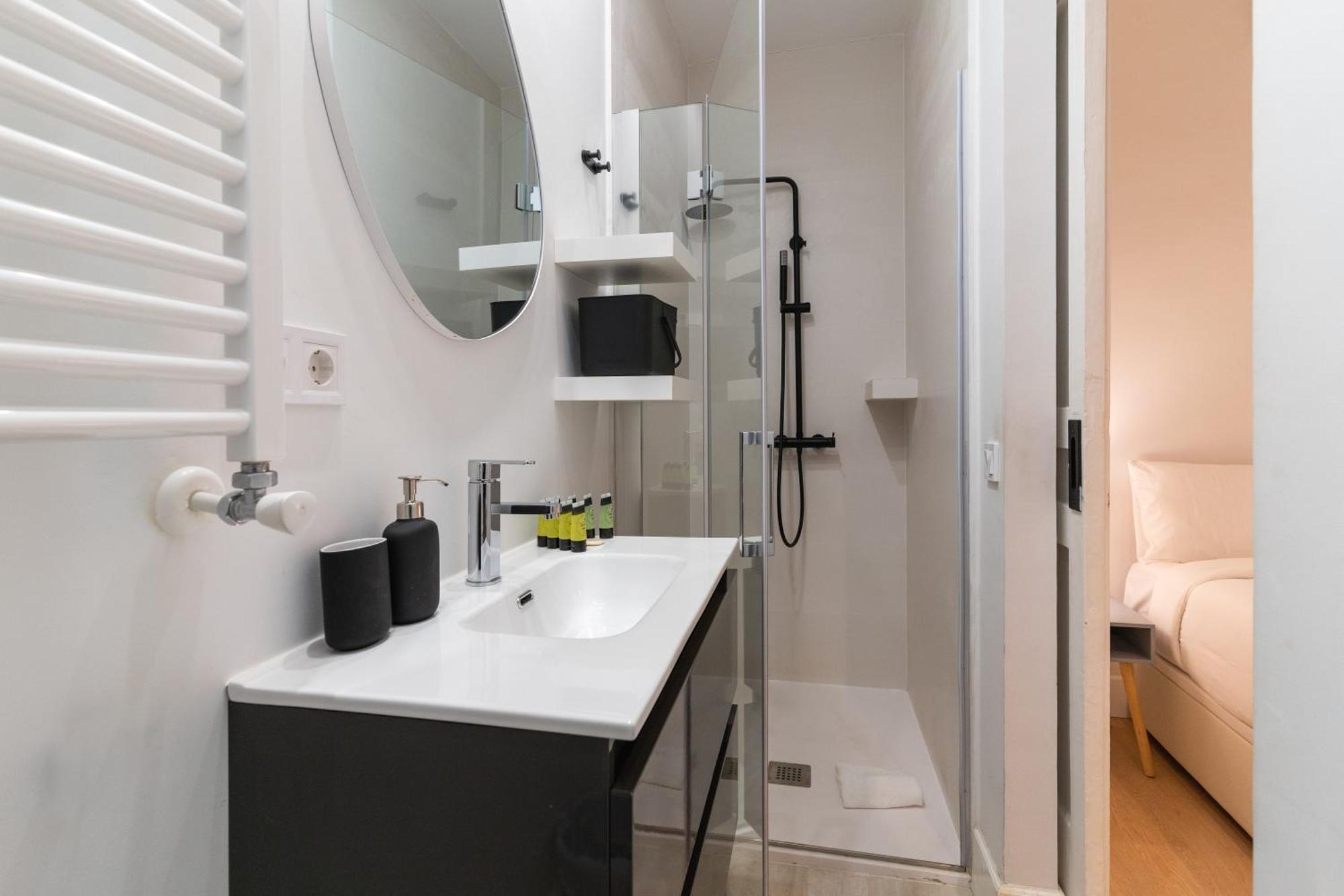 Apartmán Cozy And Central-1Bd 1Bth- Cortes Madrid Exteriér fotografie